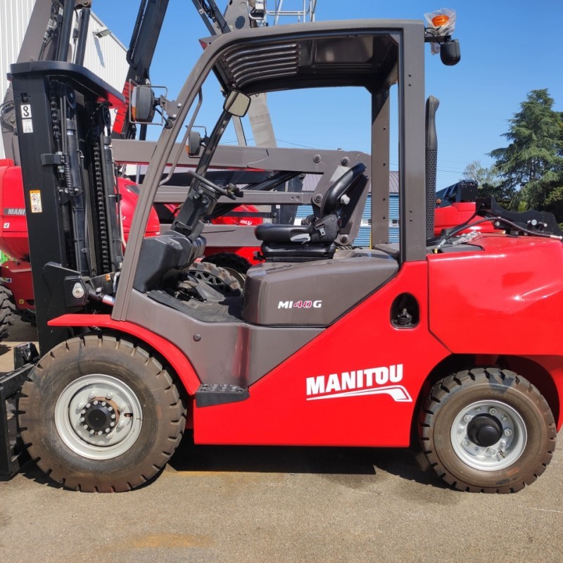 Maststapler Manitou MI 40 G